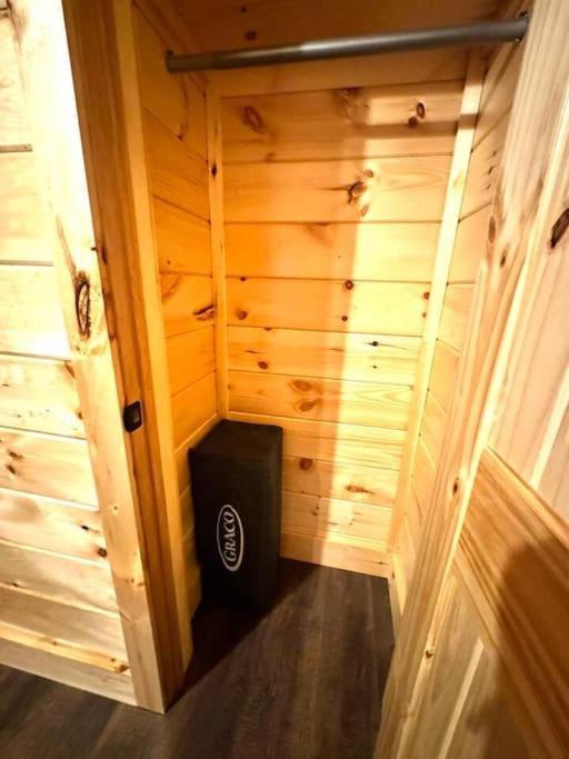 New! Indoor Pool/Ps 5/Hot Tub/Parkway Villa Pigeon Forge Eksteriør billede