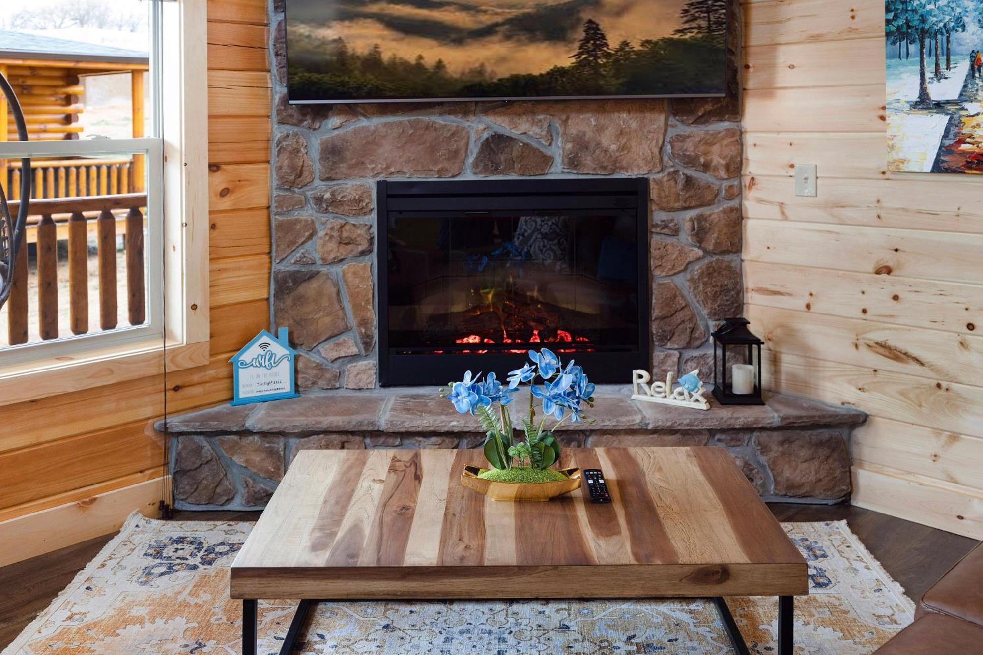 New! Indoor Pool/Ps 5/Hot Tub/Parkway Villa Pigeon Forge Eksteriør billede