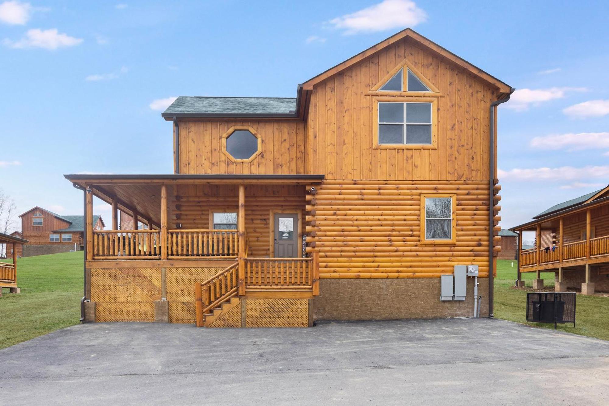 New! Indoor Pool/Ps 5/Hot Tub/Parkway Villa Pigeon Forge Eksteriør billede